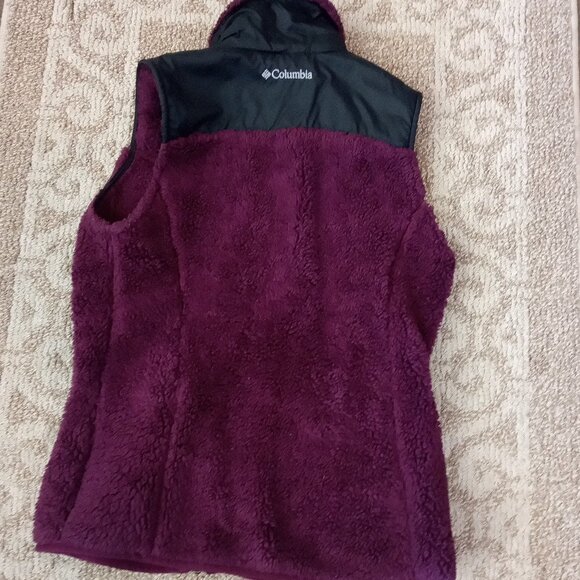 Columbia Vest Women's Size Small S Fleece Fluffy Full Zip - Picture 4 of 6